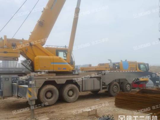 徐工XCT55L6汽車起重機