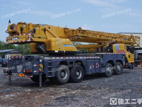 徐工XCT55L5汽车起重机