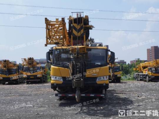 徐工XCT55L5汽车起重机