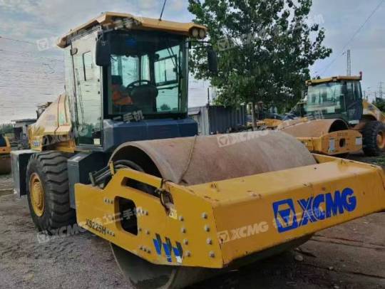 徐工XS225H單鋼輪壓路機(jī)