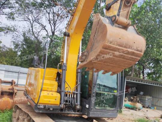 徐工XE135GA履帶式挖掘機