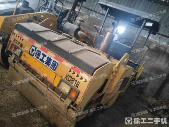 徐工XD81E雙鋼輪壓路機