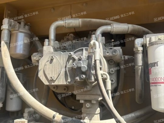 徐工XE600DK MAX履帶式挖掘機