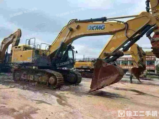 徐工XE750D履帶式挖掘機