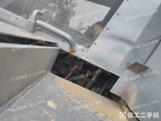 徐工XP261輪胎壓路機(26噸膠輪)
