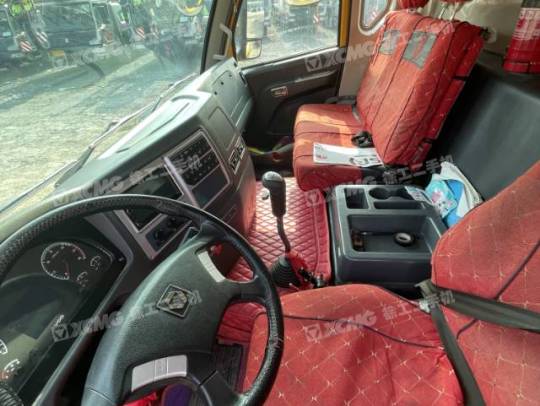 徐工XCT95L7汽車起重機