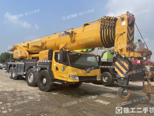 徐工XCT85L7汽車起重機(jī)