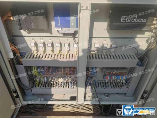 三一重工QY100汽车起重机