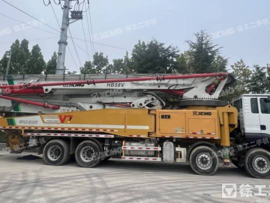 徐工HB58V泵車
