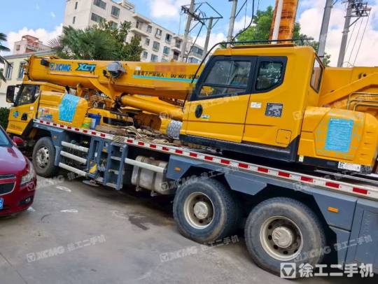 徐工XCT25L5汽車起重機