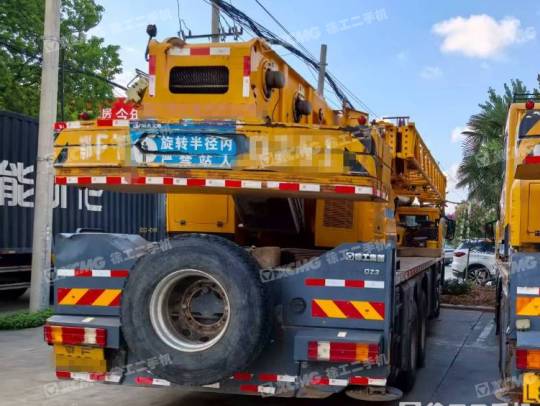 徐工XCT25L5汽車起重機