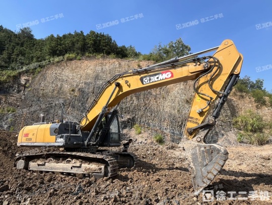 徐工XE380DK履帶式挖掘機