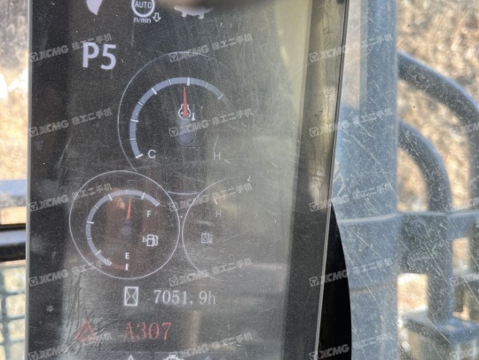 徐工XE380DK履帶式挖掘機