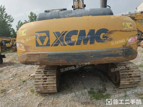 徐工XE215DA履帶式挖掘機