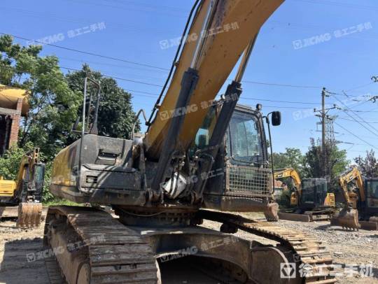 徐工XE370D履帶式挖掘機