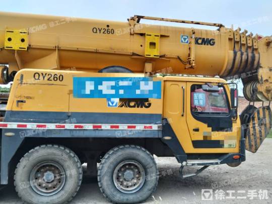 徐工QY130K汽車起重機