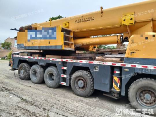 徐工QY130K汽車起重機