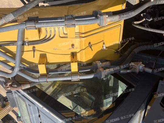 徐工XE490DK履帶式挖掘機(jī)