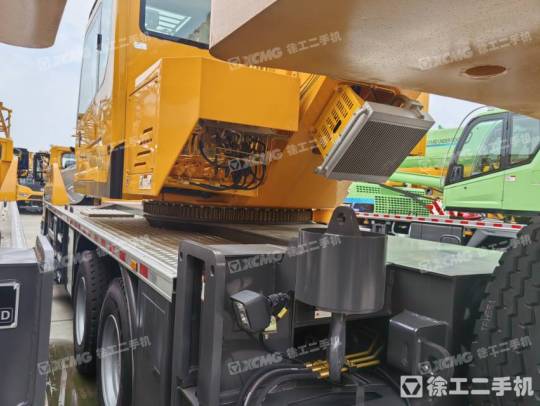 徐工QY25K5C-2汽車(chē)起重機(jī)