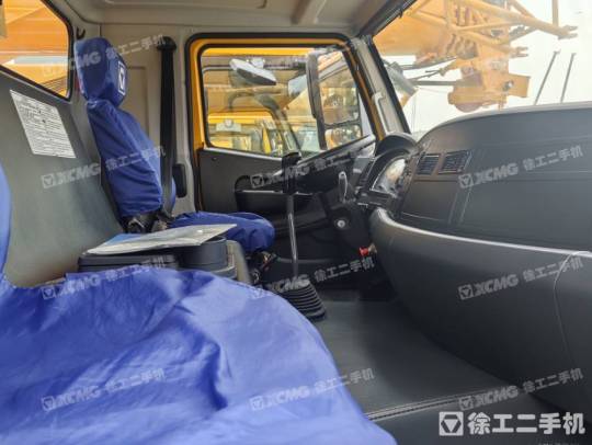 徐工QY25K5C-2汽車(chē)起重機(jī)