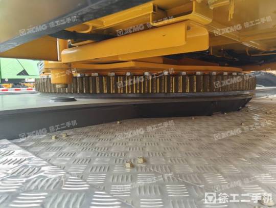 徐工QY25K5C-2汽車(chē)起重機(jī)