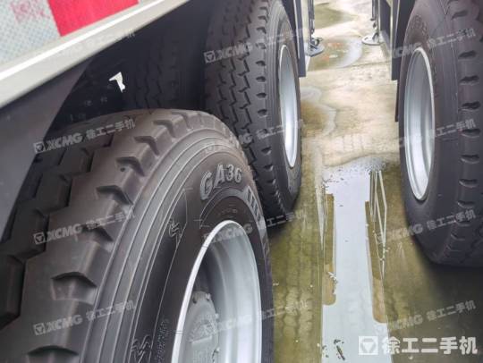 徐工QY25K5C-2汽車(chē)起重機(jī)