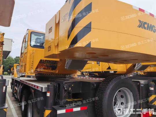 徐工QY50K5D-3汽車起重機(jī)