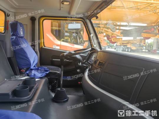 徐工QY50K5D-3汽車起重機(jī)