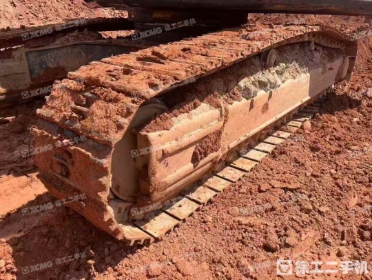 現(xiàn)代R375LC-7履帶式挖掘機