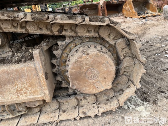 三一重工SY950H履帶式挖掘機