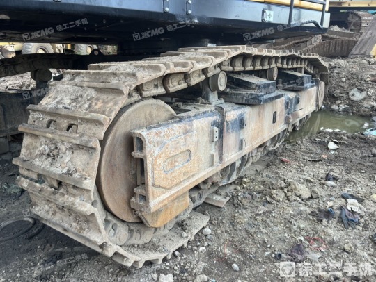 三一重工SY950H履帶式挖掘機