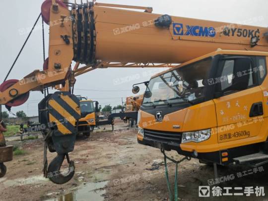 徐工QY50KC汽車起重機