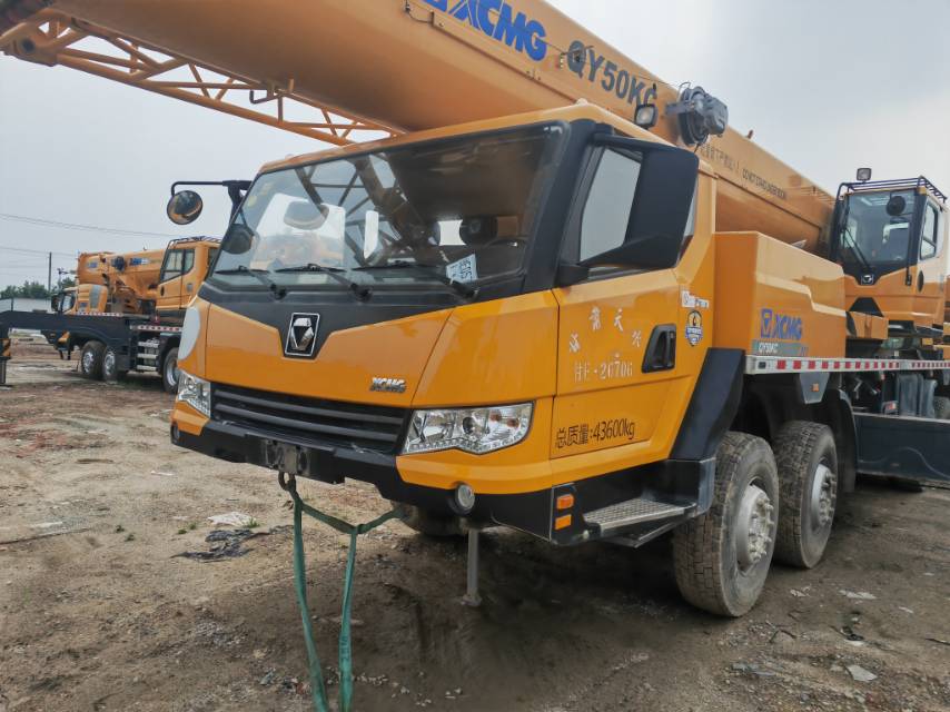 徐工QY50KC汽車起重機