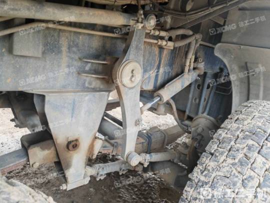 徐工QY50KC汽車起重機