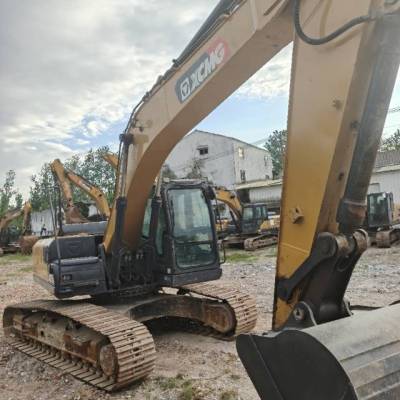 徐工XE215DA履带式挖掘机