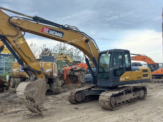 徐工XE200DA履帶式挖掘機
