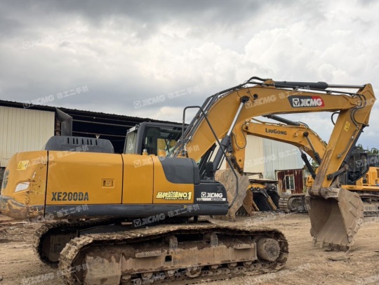 徐工XE200DA履帶式挖掘機