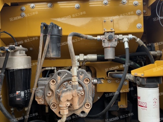 徐工XE200DA履帶式挖掘機