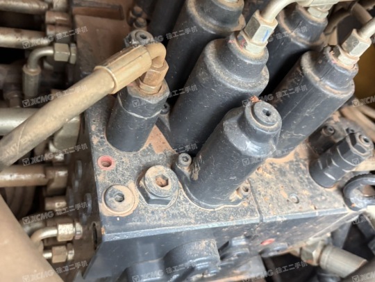 徐工XE200DA履帶式挖掘機