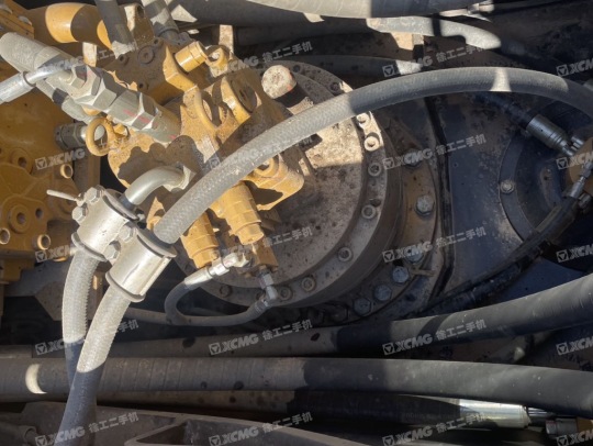 三一重工SY375H履帶式挖掘機