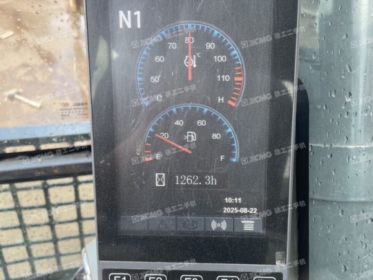 徐工XE380DK履帶式挖掘機