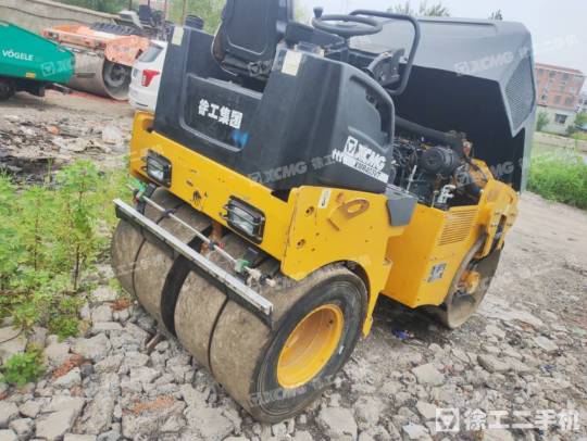 徐工XMR403VT雙鋼輪壓路機