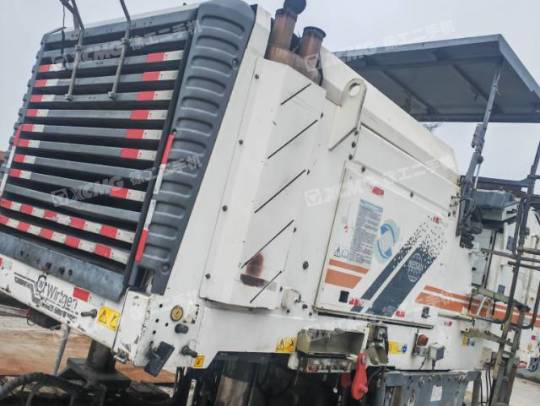 維特根W2000銑刨機