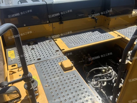 徐工XE500GK履帶式挖掘機