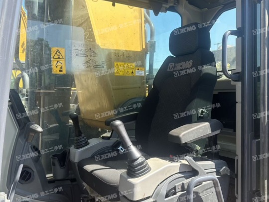 徐工XE500GK履帶式挖掘機