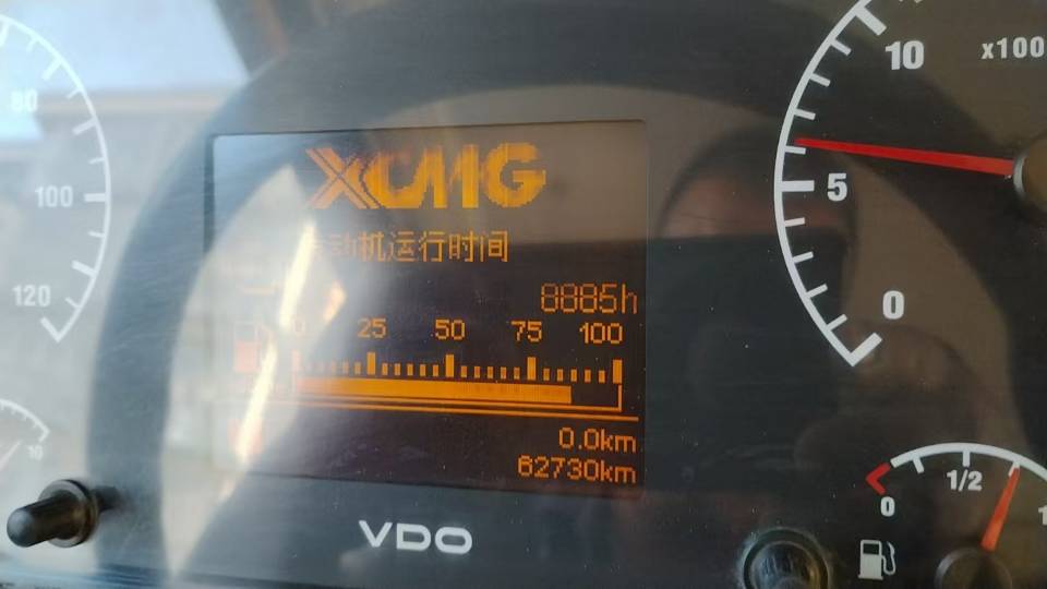徐工XCT25L5汽車起重機