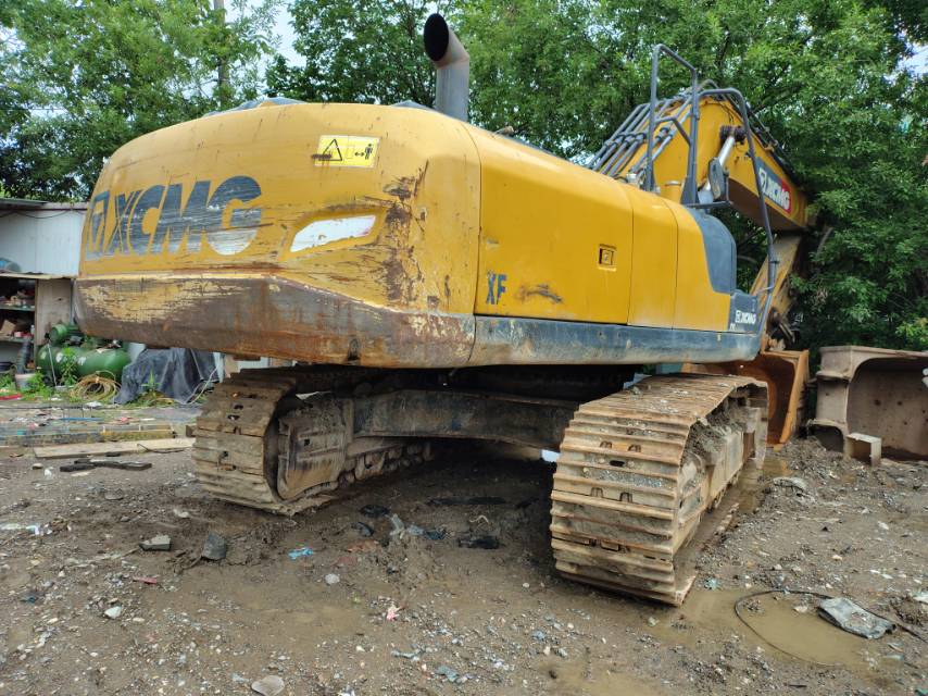徐工XE370DK履帶式挖掘機
