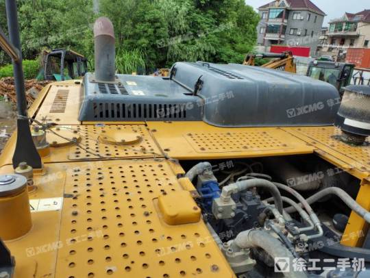 徐工XE370DK履帶式挖掘機