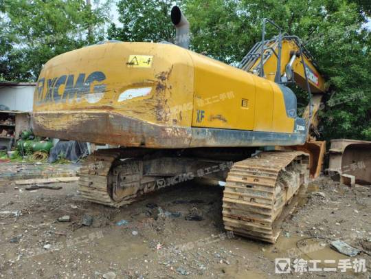 徐工XE370DK履帶式挖掘機