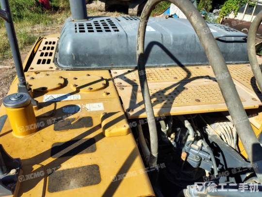 徐工XE200DA履帶式挖掘機